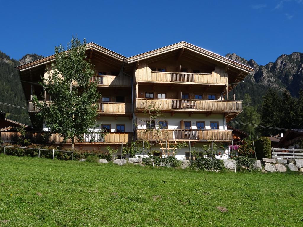 Gastehaus Larch Country house *