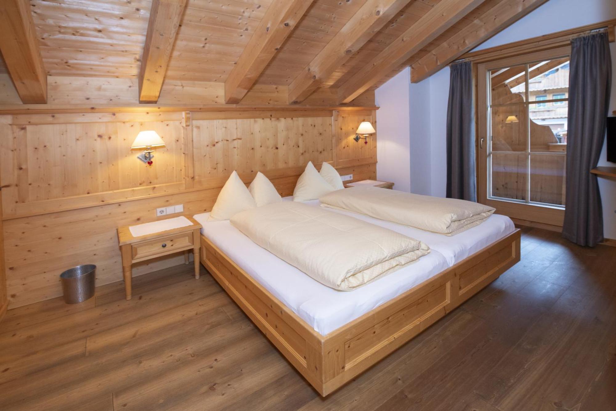 Gastehaus Larch Country house *